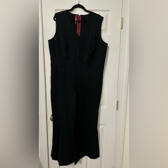 Spanx Perfect Black Jumpsuit - Picture 5 of 5